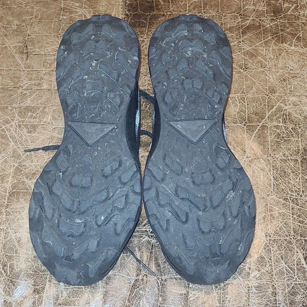 Nike Pegasus Trail 3 GTX.  Triple Black.  Size 7.5 Men. - Picture 7 of 13